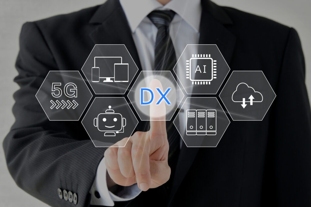企業のDX推進をイメージした様子